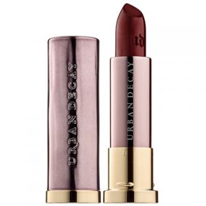 urban decay dark lipstick 300x300 - How to Wear Dark Lipstick