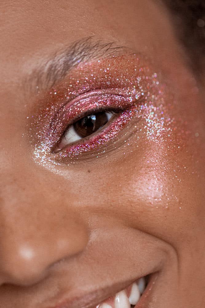 afrodita emi kaneko glitter makeup 15 - Everything You Need To Know About Glitter Makeup