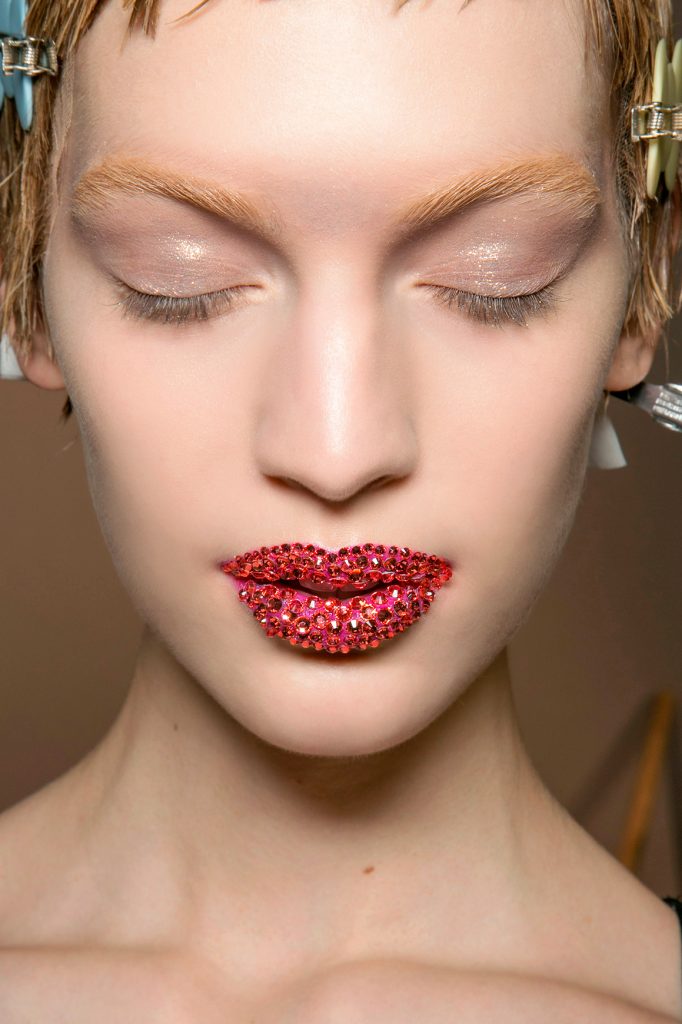The Fascinating Story of Pat McGrath: Iconic Runway Creations and A Makeup Revolution Dior HC bbt S13 008 1 682x1024 - The Fascinating Story of Pat McGrath: Iconic Runway Creations and A Makeup Revolution