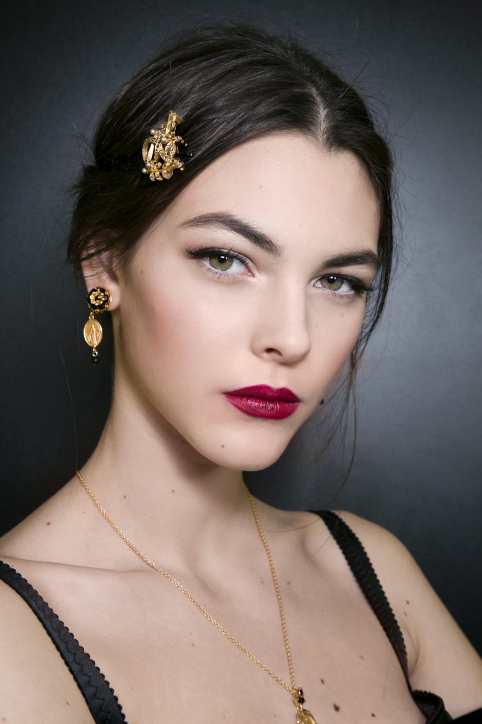The Fascinating Story of Pat McGrath: Iconic Runway Creations and A Makeup Revolution Dolce e Gabb bbt F15 055 682x1024 - The Fascinating Story of Pat McGrath: Iconic Runway Creations and A Makeup Revolution
