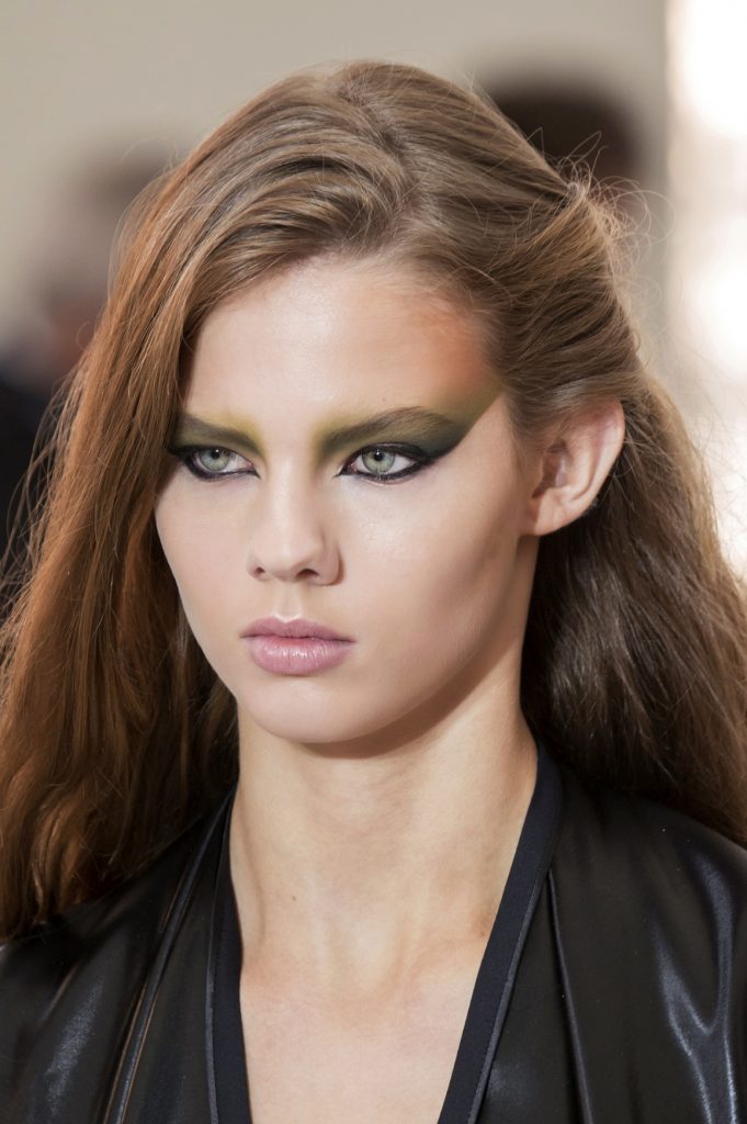 The Fascinating Story of Pat McGrath: Iconic Runway Creations and A Makeup Revolution Vuitton bty S17 002 681x1024 - The Fascinating Story of Pat McGrath: Iconic Runway Creations and A Makeup Revolution
