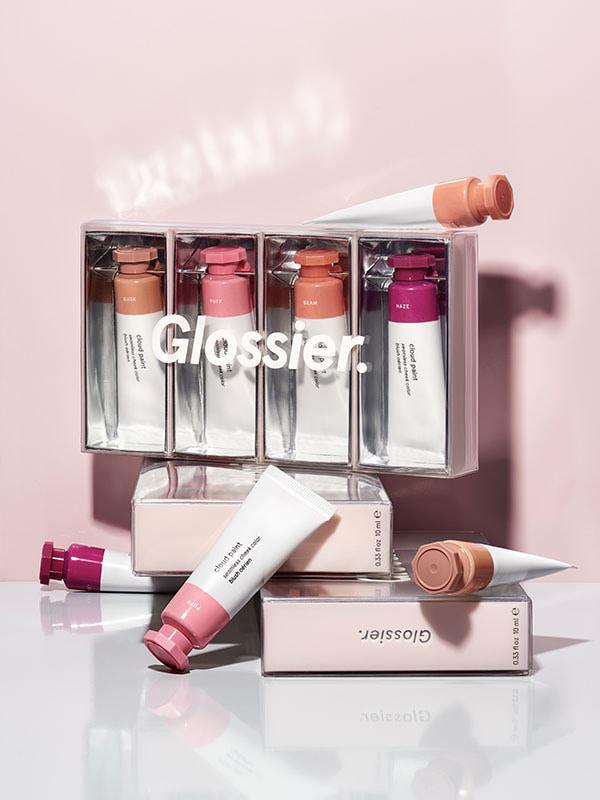 The Holiday Gift Guide For the Makeup Obsessed in Your Life 20171102 CloudPaintQuad 1 Holiday - The Holiday Gift Guide For the Makeup Obsessed in Your Life
