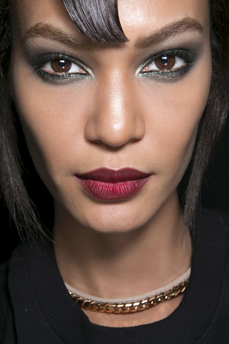 New Year’s Eve Makeup Ideas You’ll Actually Want to Try Anna Sui bbt F14 006 - New Year’s Eve Makeup Ideas You’ll Actually Want to Try
