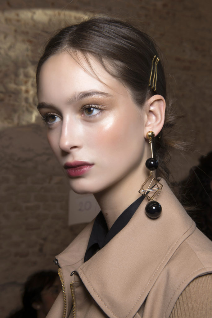 New Year’s Eve Makeup Ideas You’ll Actually Want to Try Cividini bbt F17 017 683x1024 - New Year’s Eve Makeup Ideas You’ll Actually Want to Try