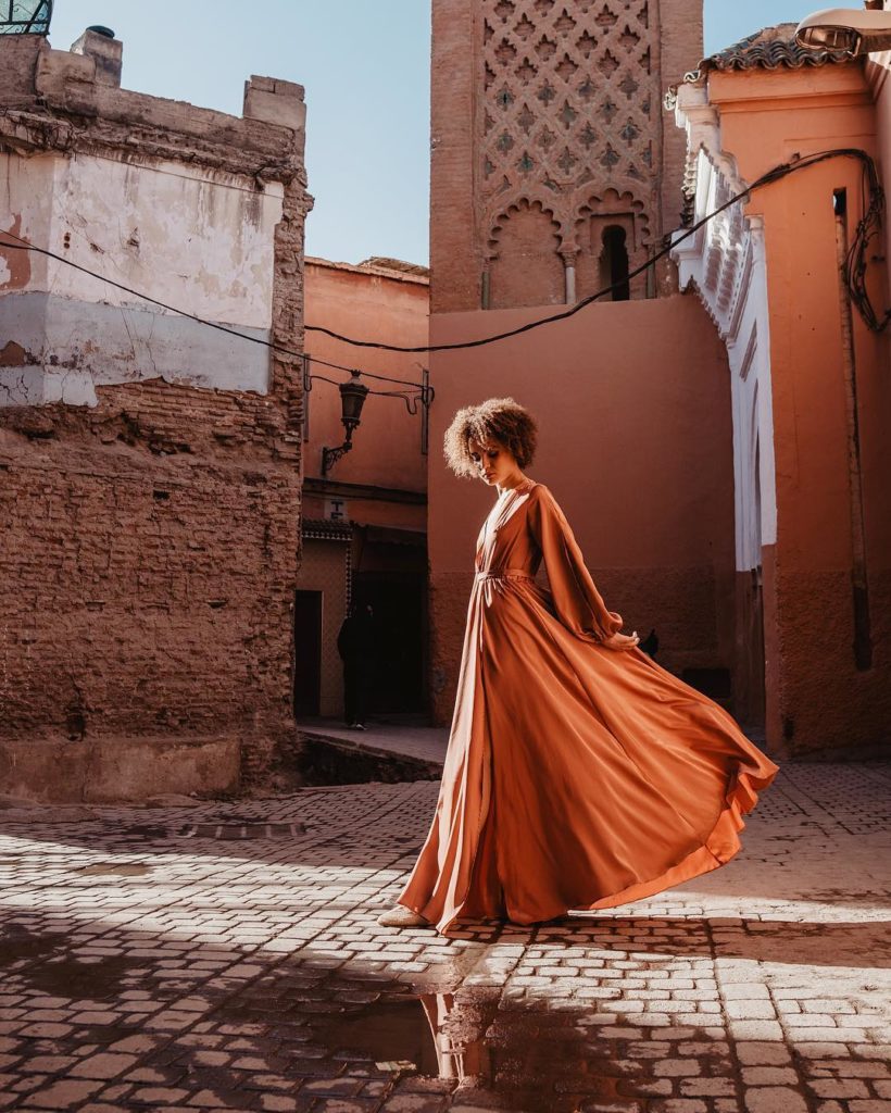 21 Fashion&Beauty Photographers to Follow on Instagram 51296239 256223558641475 2971610614878626611 n 1 820x1024 - 21 Fashion&Beauty Photographers to Follow on Instagram