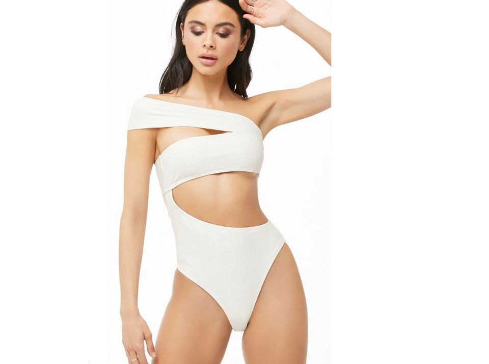 The Ultimate Summer Checklist 2019 5ca61c28230000a5006dab6a - The Ultimate Summer Checklist 2019