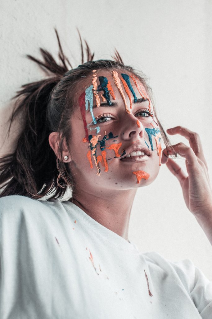 ben weber 2tN55sa2Ndg unsplash 683x1024 - 11 Things Retouchers can Learn from Makeup Artists