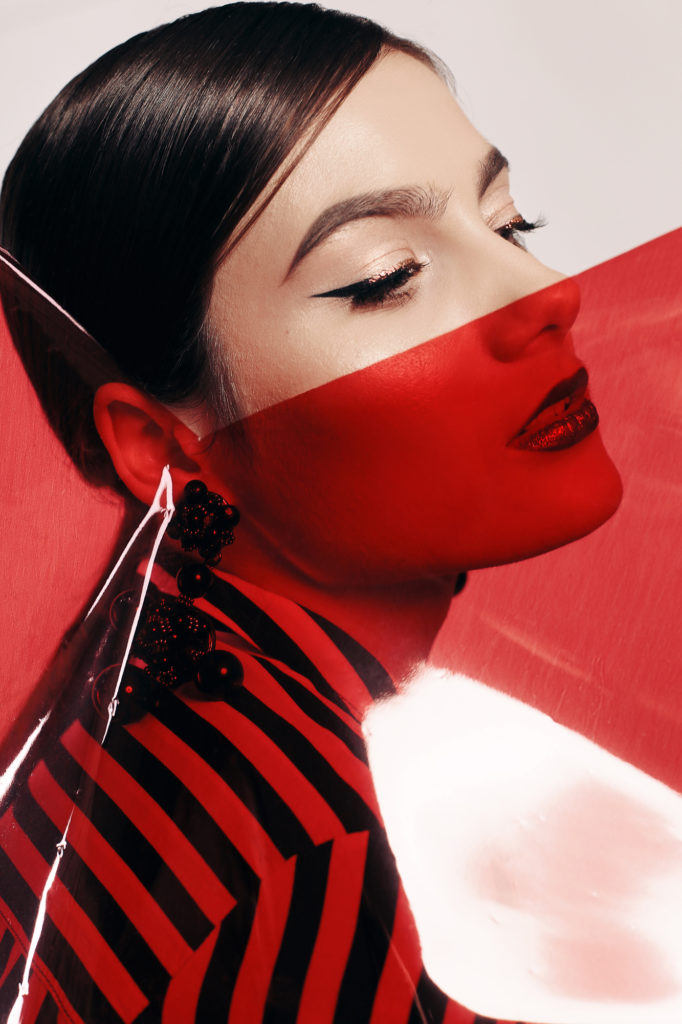 Build a Stellar Makeup Portfolio : Part I Depositphotos 162559744 l 2015 682x1024 - Build a Stellar Makeup Portfolio : Part I