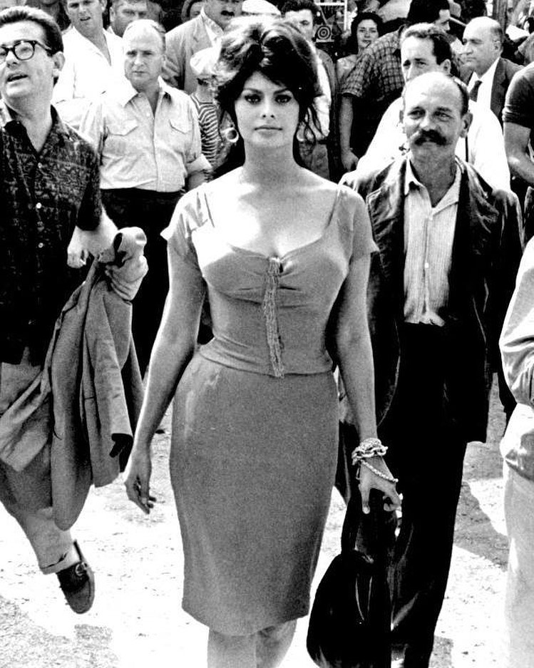 vintage sophia lauren photo