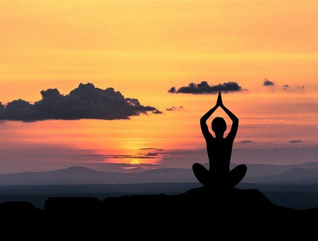A Complete Makeover: 7 Steps To A Gorgeous New You meditation 3338691 640 1 - A Complete Makeover: 7 Steps To A Gorgeous New You