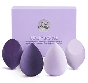 Beauty blenders set.