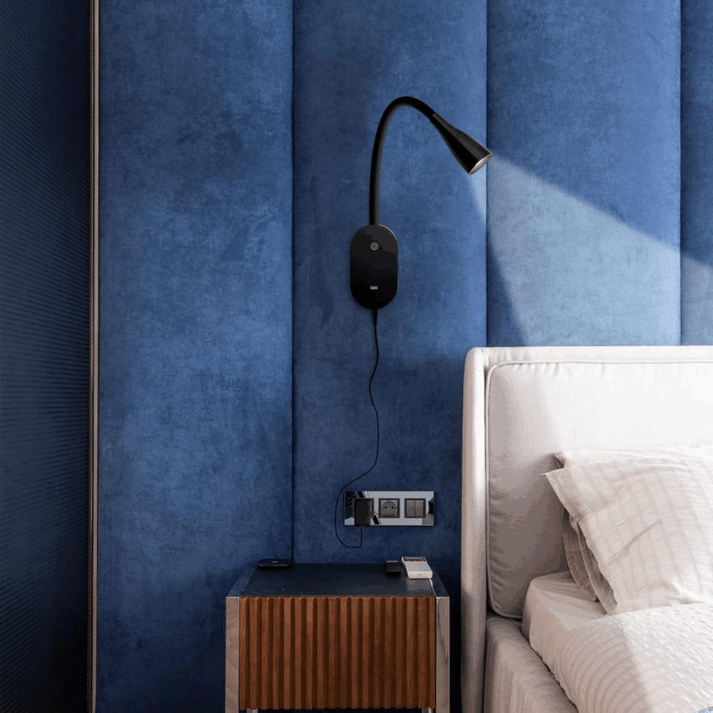 Smart Reading Light (Rechargeable & Dimmable)