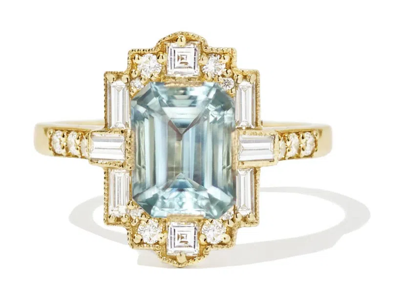 A dreamy aquamarine glow wrapped in Deco-inspired sparkle.